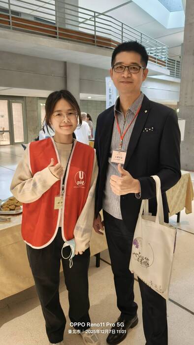 本系37位同學參加第18屆心理治療聯合會的義工服務圖片