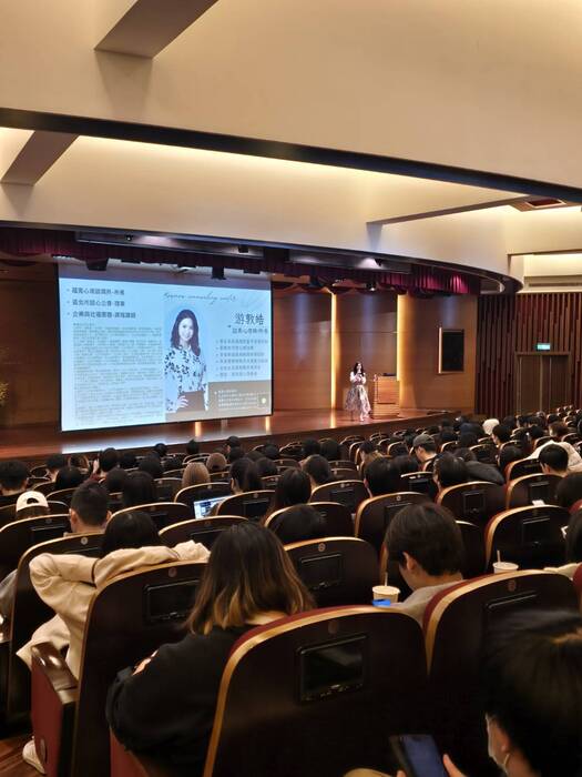 《心理師的生成：用好奇、個性與生活，走出屬於自己的職涯路》圖片