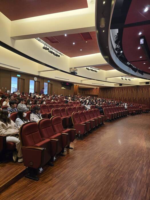 《心理師的生成：用好奇、個性與生活，走出屬於自己的職涯路》圖片