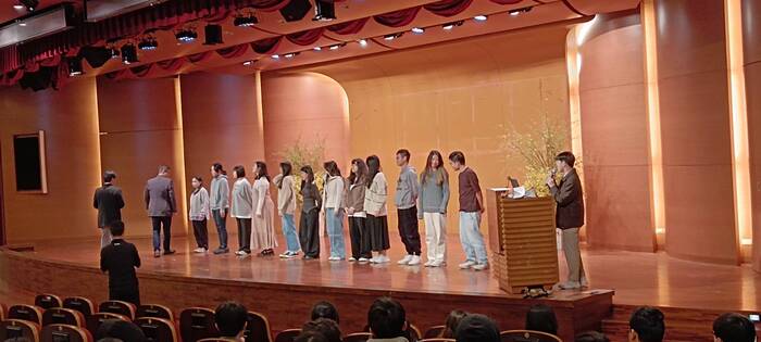 《心理師的生成：用好奇、個性與生活，走出屬於自己的職涯路》圖片