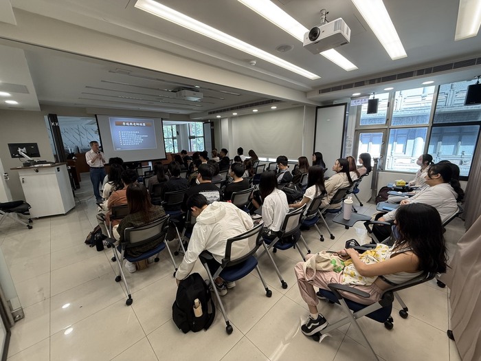 114年9月25日，本系學生模擬"刑事訴訟程序之司法實務"圖片