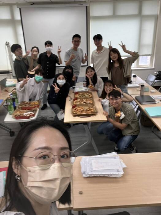114年6月12日碩三全職實習期末分享會暨慶功會圖片
