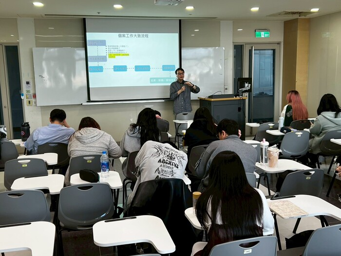 114.11.05心輔三班級講座-心理輔導在司法領域之就業與職涯發展：兼論成為觀護人之路圖片