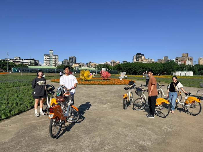 余景文導師帶領班上同學騎Ubike---馬場町->公館->碧潭-114.11.23圖片