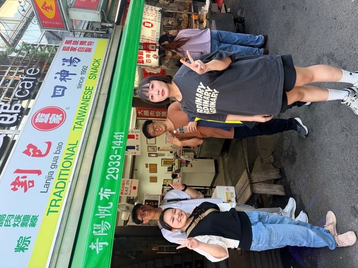 余景文導師帶領班上同學騎Ubike---馬場町->公館->碧潭-114.11.23圖片